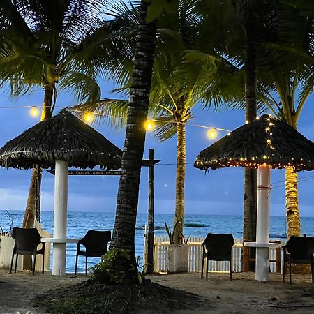 Treasure Beach Resort Carles Extérieur photo