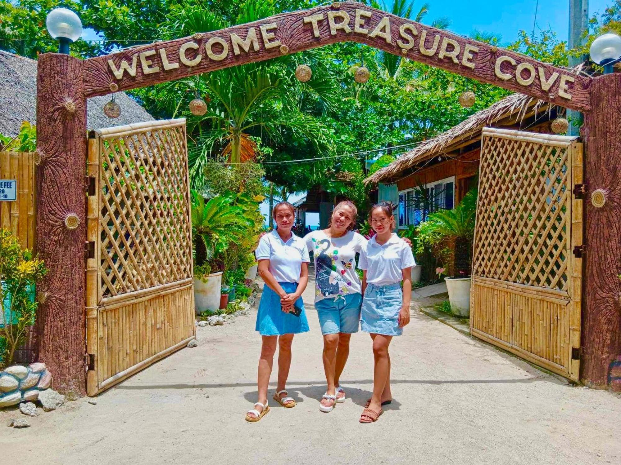 Treasure Beach Resort Carles Extérieur photo