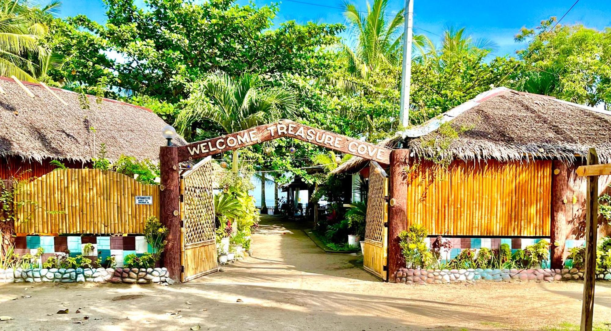 Treasure Beach Resort Carles Extérieur photo